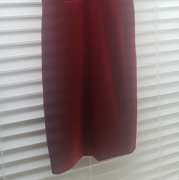 Size 6 Oleg Cassini red satin cocktail dress - Picture 3 of 7